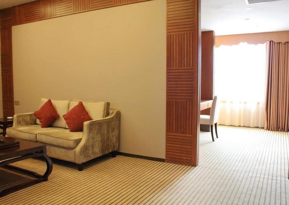 Tai Shan Meizhou  Extérieur photo